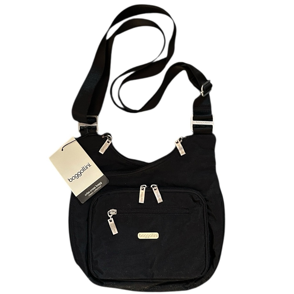 Baggallini Criss Cross Women's Crossbody in Black